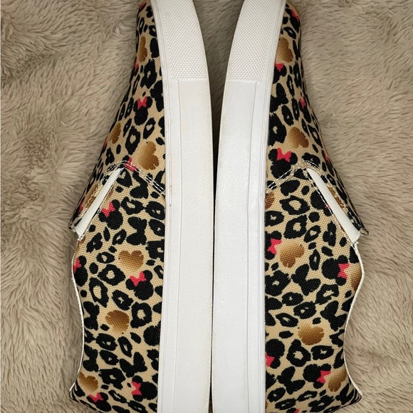 Minnie Mouse Cheetah print Vans - like shoes - Picture 3 of 9